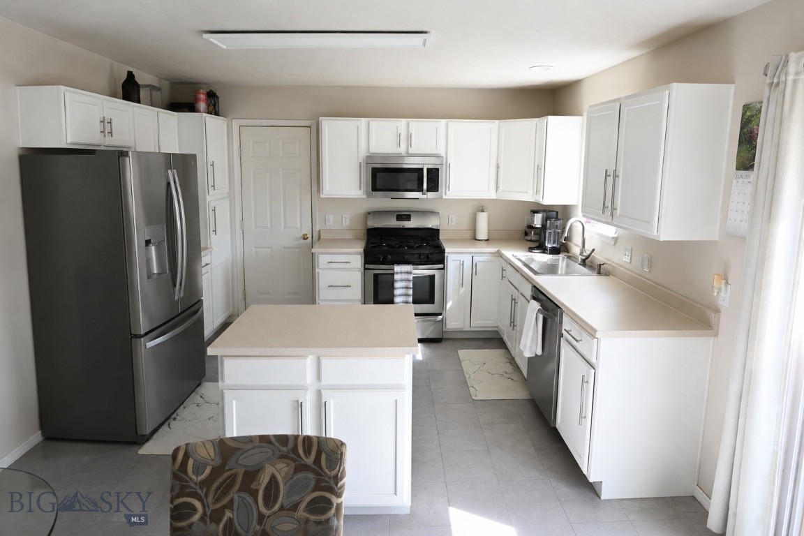 River Rock and Royal Village - Residential