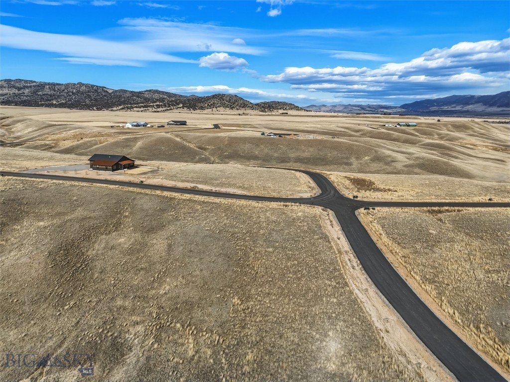Shadow Ridge - Land