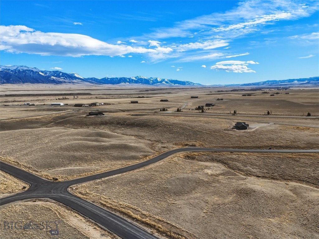 Shadow Ridge - Land
