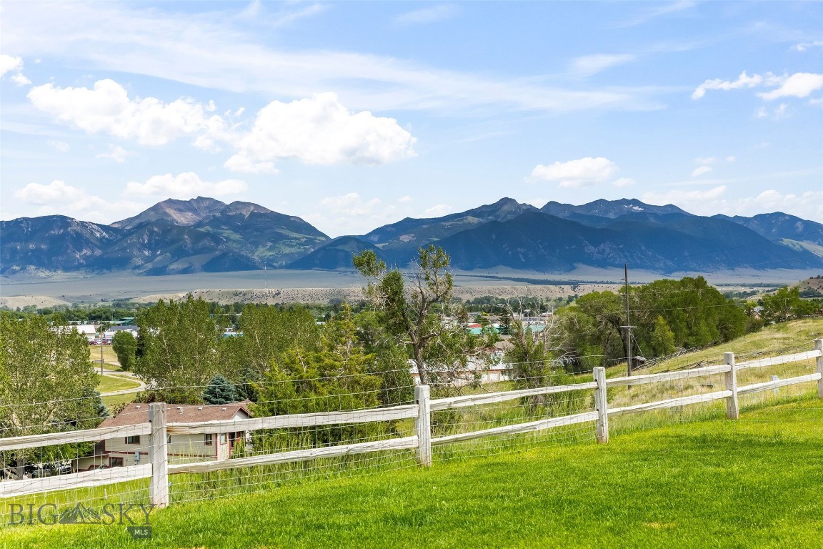 Indian Ridge - Residential