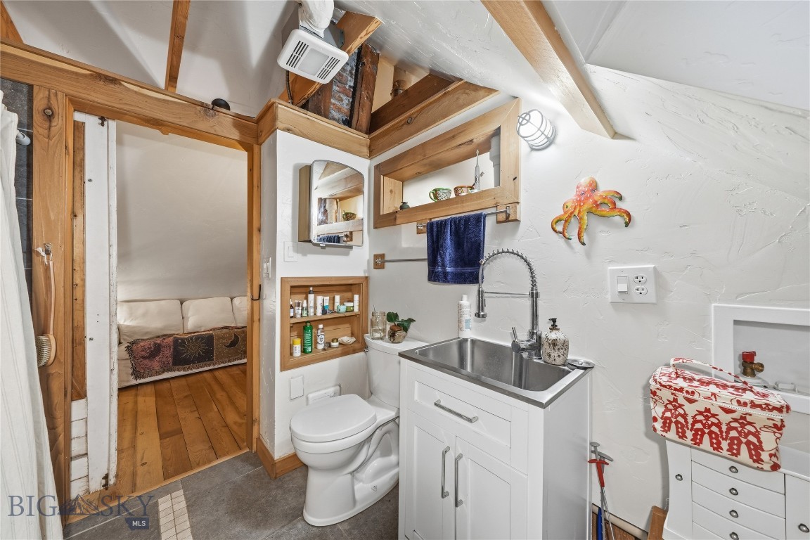 West Park Addition - Residential Income