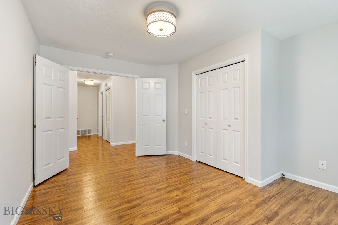 Willowbrook Condo - Residential