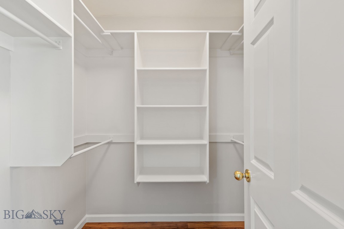 Willowbrook Condo - Residential