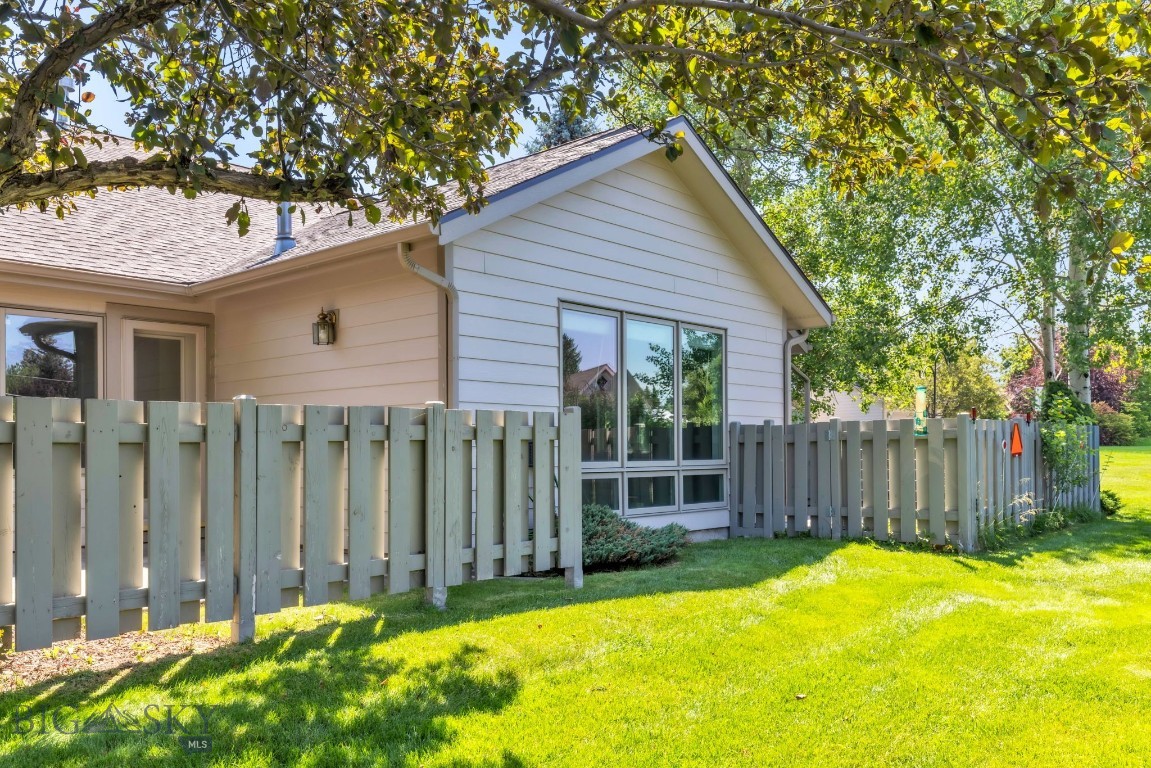 Willowbrook Condo - Residential