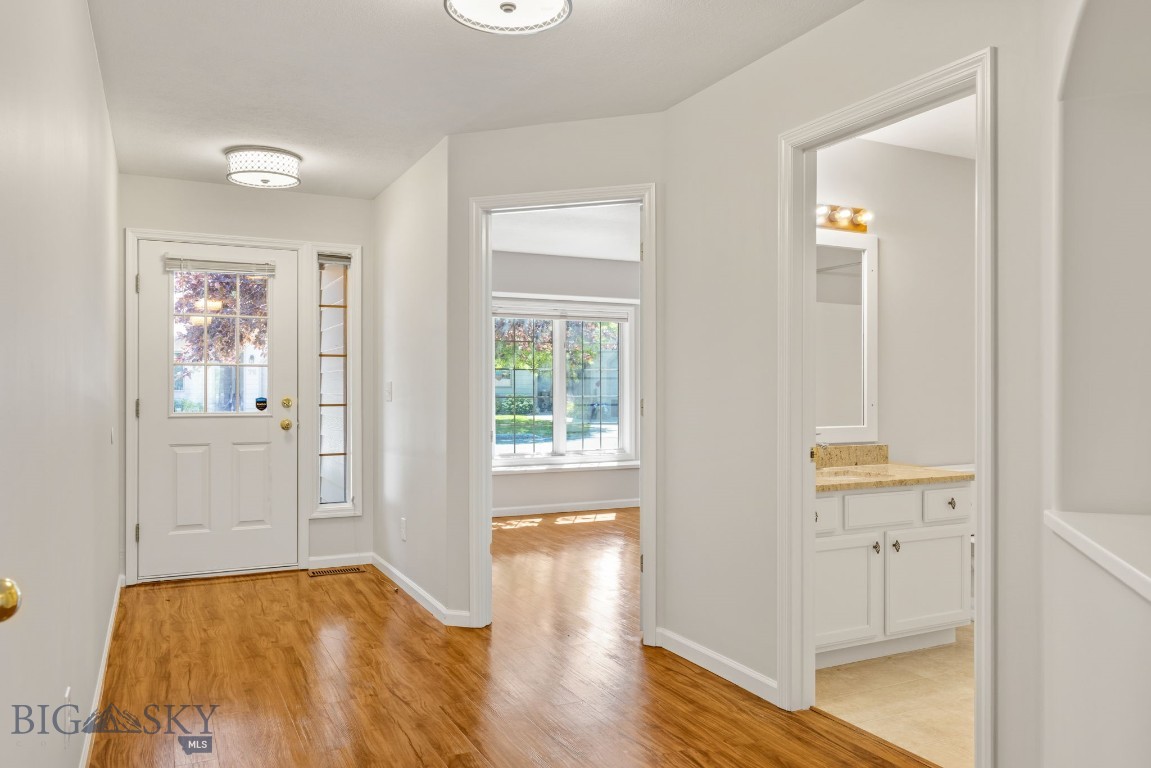 Willowbrook Condo - Residential