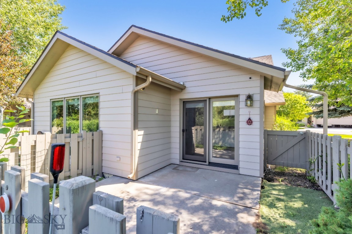 Willowbrook Condo - Residential