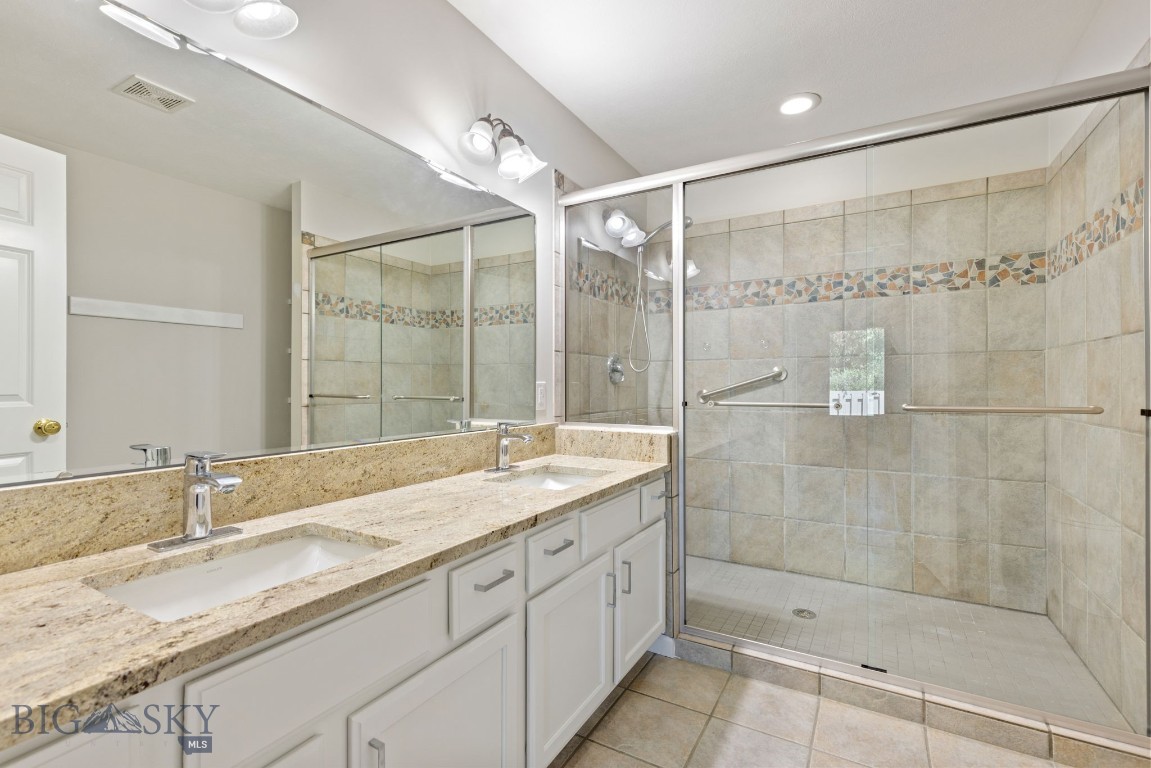 Willowbrook Condo - Residential