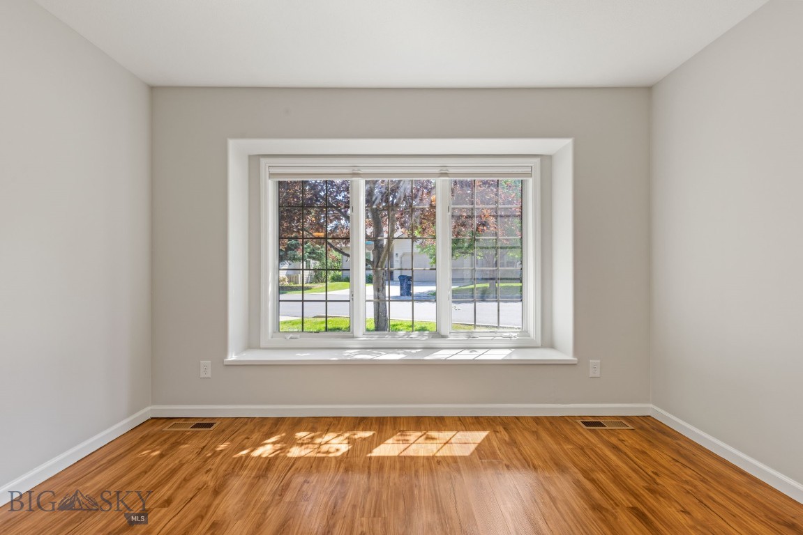 Willowbrook Condo - Residential