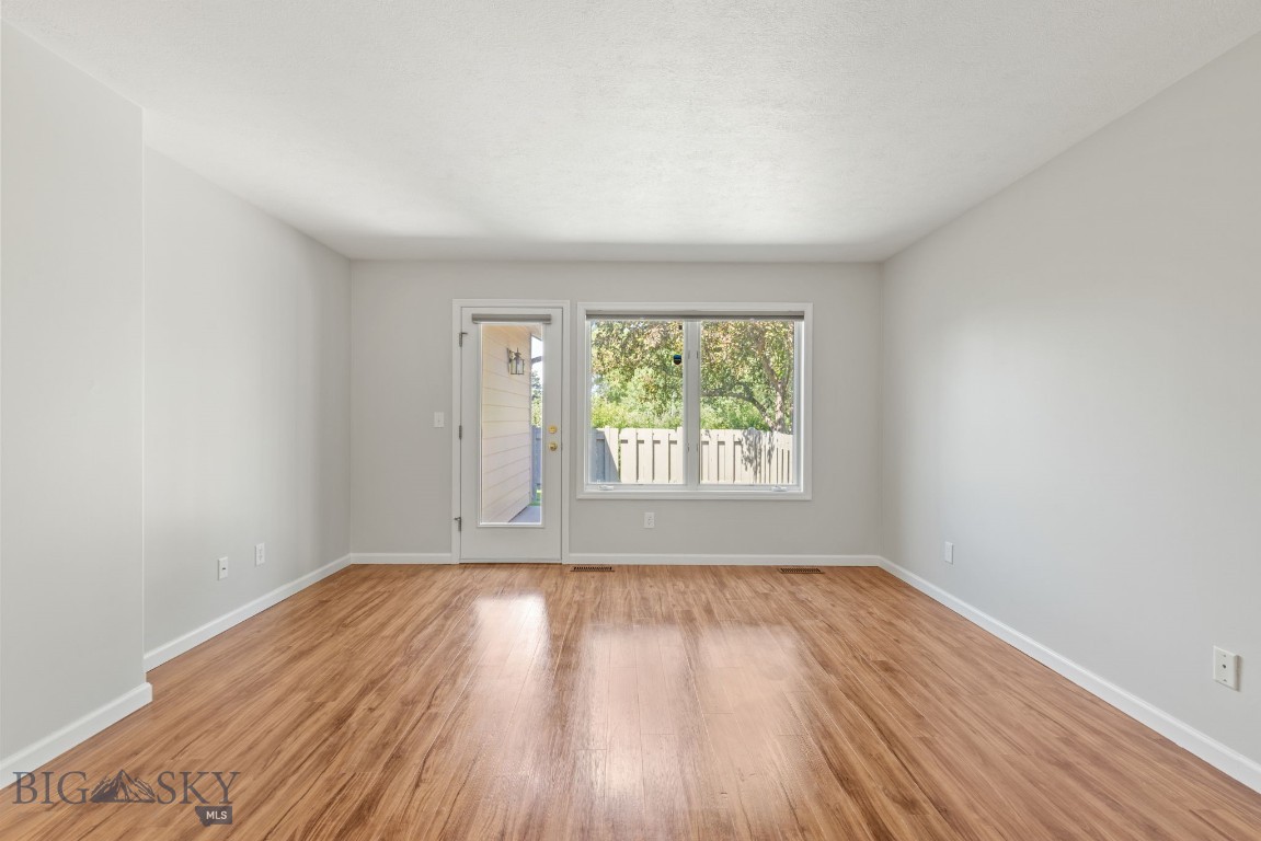 Willowbrook Condo - Residential