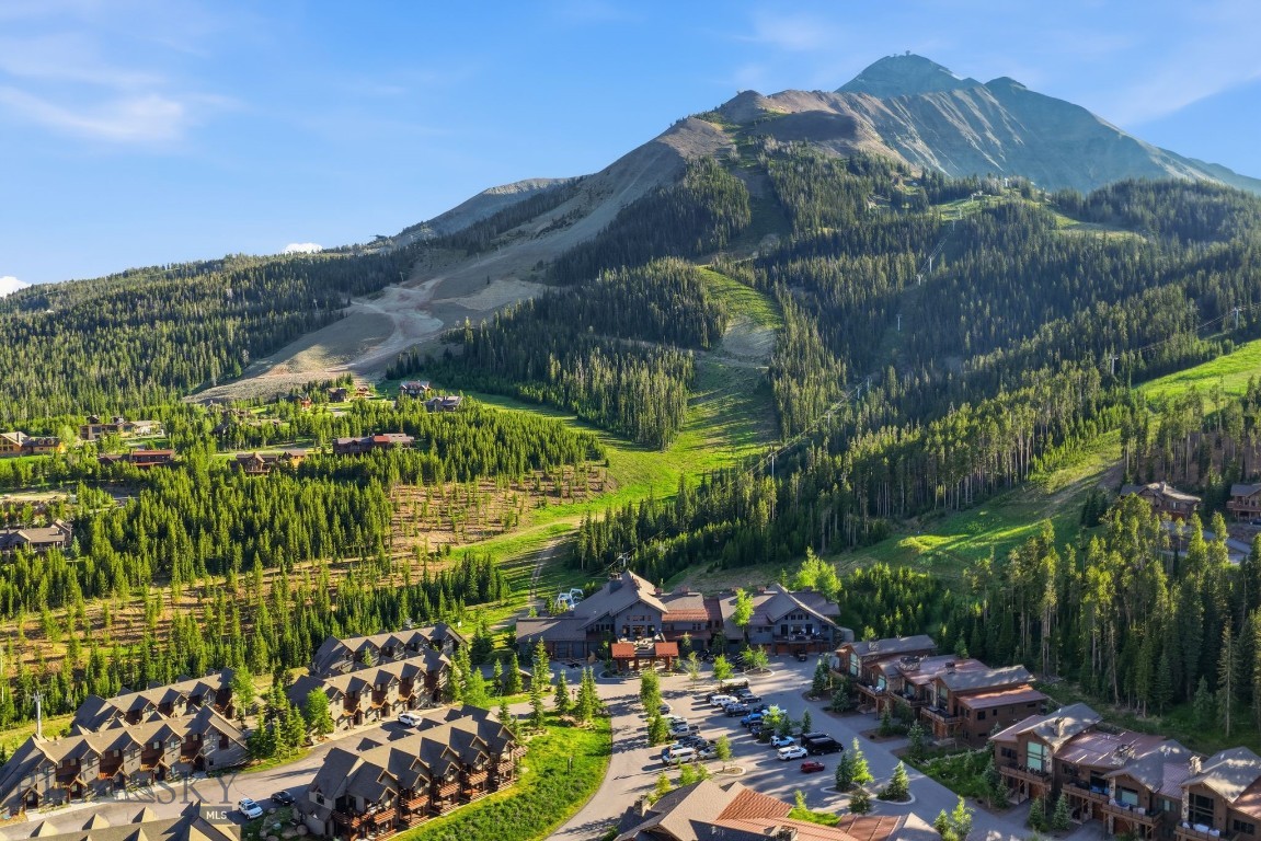 Saddle Ridge Townhomes - Residential