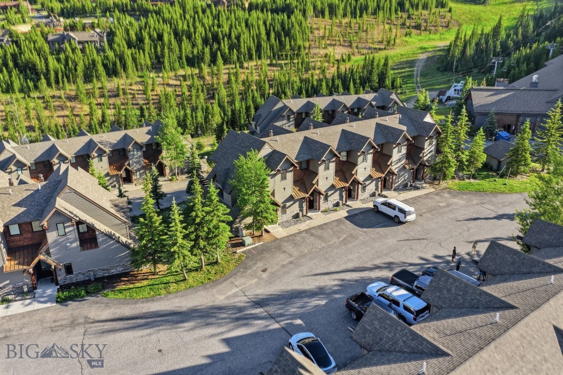 Saddle Ridge Townhomes - Residential