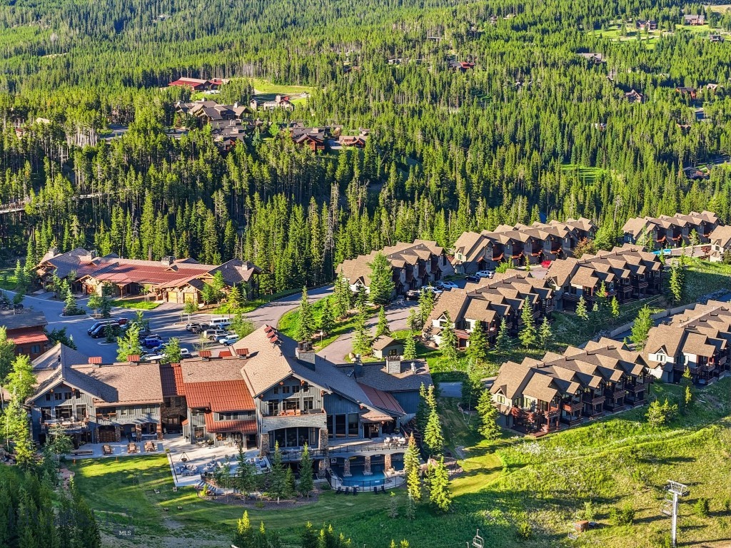 Saddle Ridge Townhomes - Residential