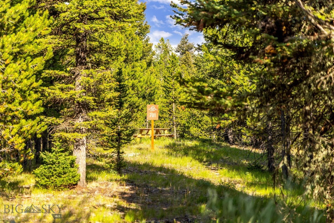 Ranches Neighborhood - Land