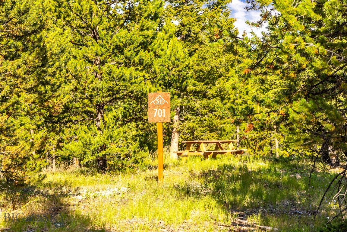 Ranches Neighborhood - Land