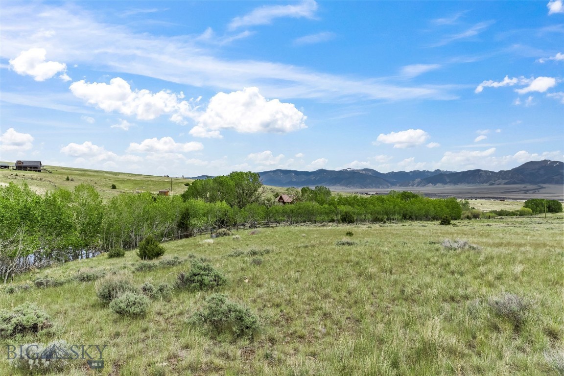 Virginia City Ranches - Land