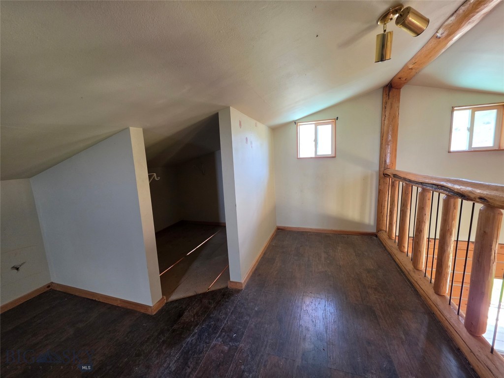 Ponderosa Pines - Residential