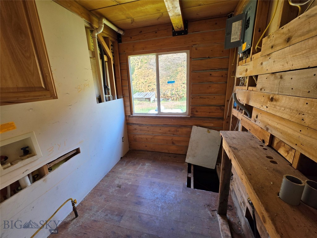 Ponderosa Pines - Residential