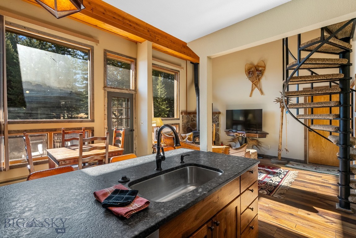 Big Sky Hidden Village Condo - Residential
