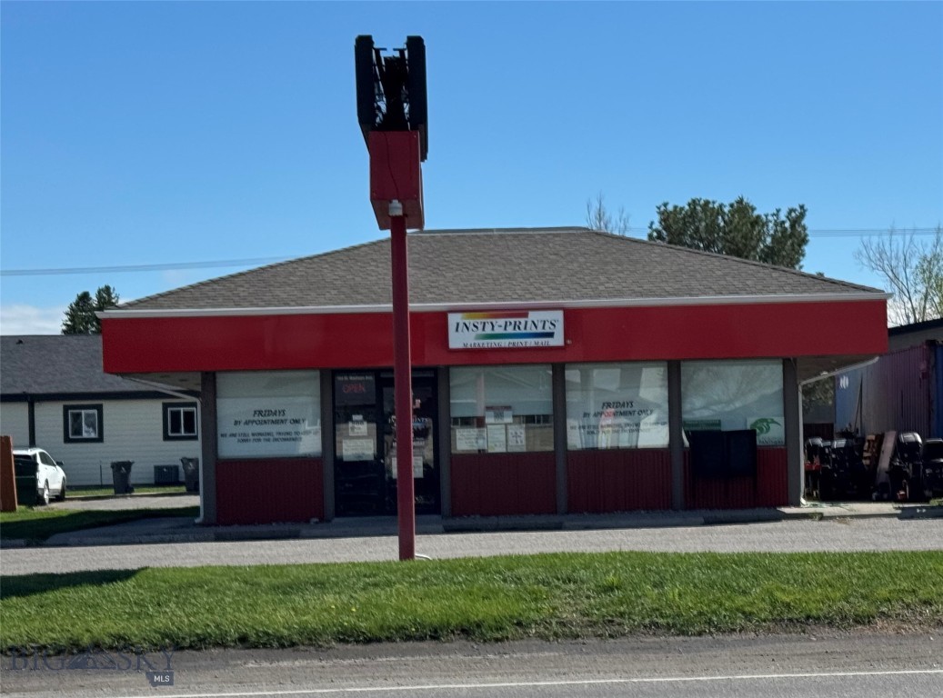 Located in the thriving heart of Belgrade, Montana, this commercial property offers exceptional visibility and access along one of the area's busiest business corridors. This building offers 1,800 sf  of flexible interior space. This well maintained building is suited for retail, office, or service-based businesses looking to establish or expand their presence in a fast growing market. The building sits on approx. 9200 sf lot with ample parking. Large front facing windows and prominent signage make it ideal for attracting drive by and walk-in traffic. Just minutes from I-90 & the Bozeman Yellowstone International Airport and surrounded by established local businesses and new development. This is a rare opportunity to secure a premier commercial location in one of Gallatin Valley's most rapidly developing communities.
Property currently houses a Printing business (business is not included). Building was remodeled in 2018. Per Belgrade City this property is in URD 3017 (Belgrade Urban Renewal District).