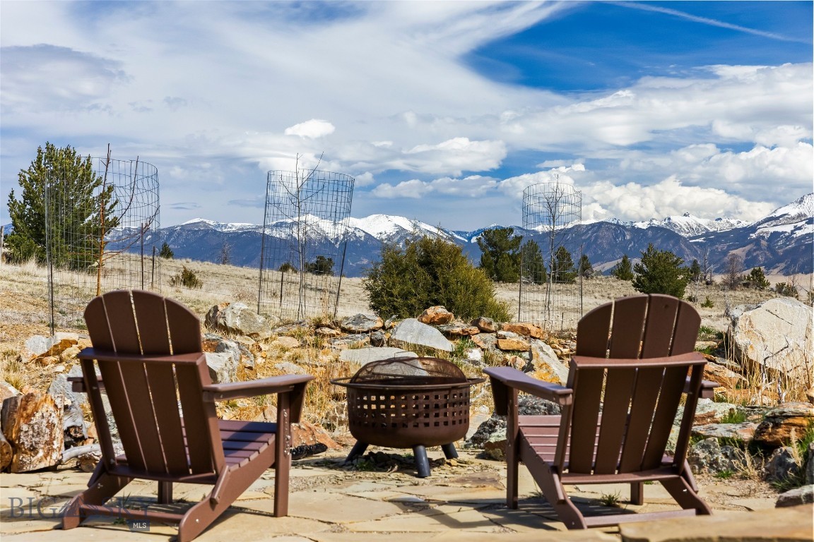 Shining Mountain Unit I - Residential