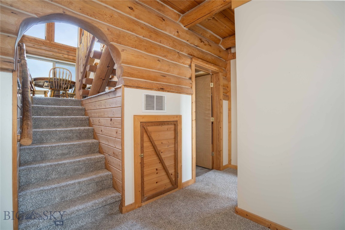 Cayuse Trail - Residential