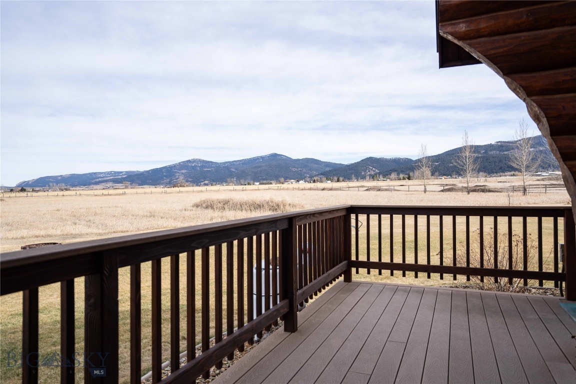 Cayuse Trail - Residential