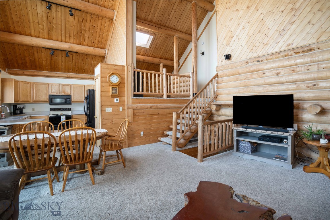 Cayuse Trail - Residential