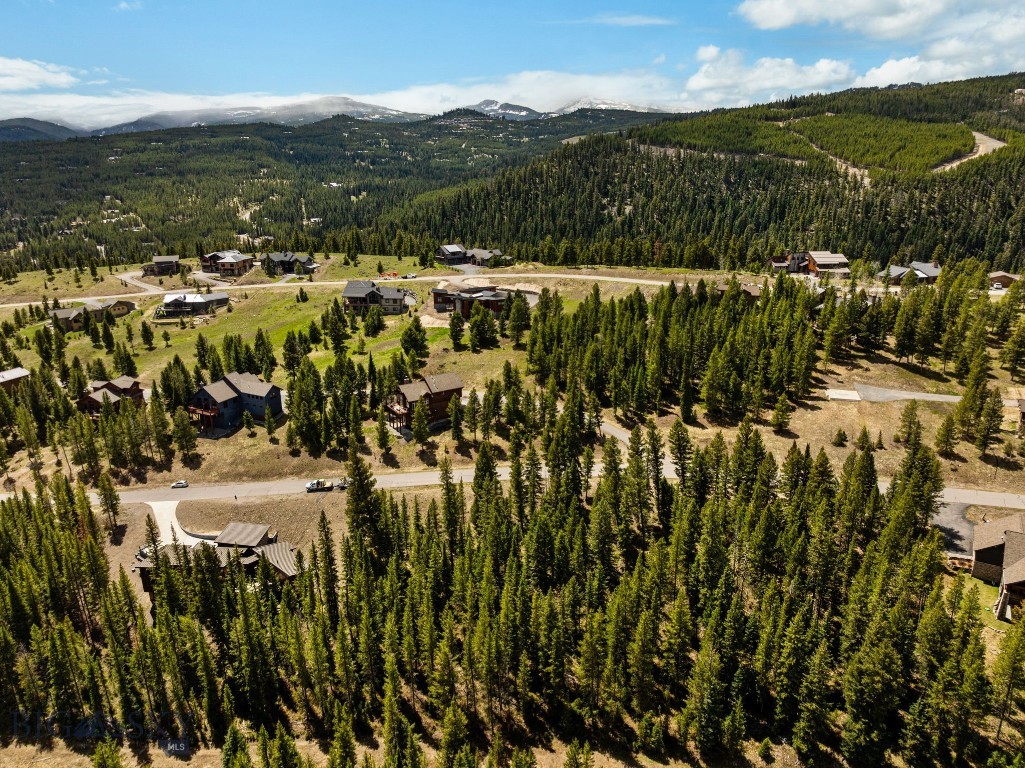 Antler Ridge - Land