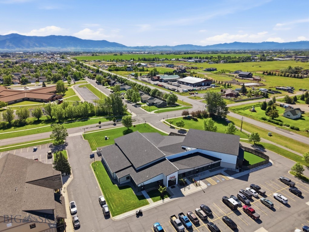 River Rock and Royal Village - Residential