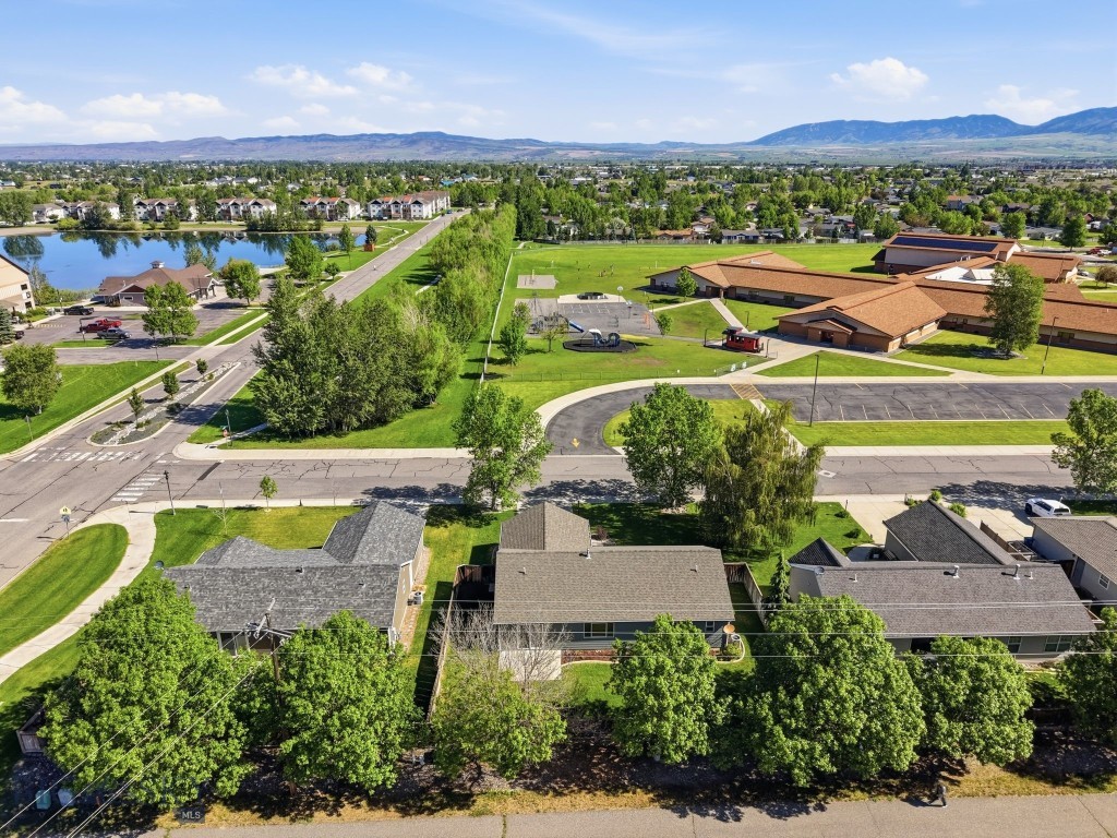 River Rock and Royal Village - Residential