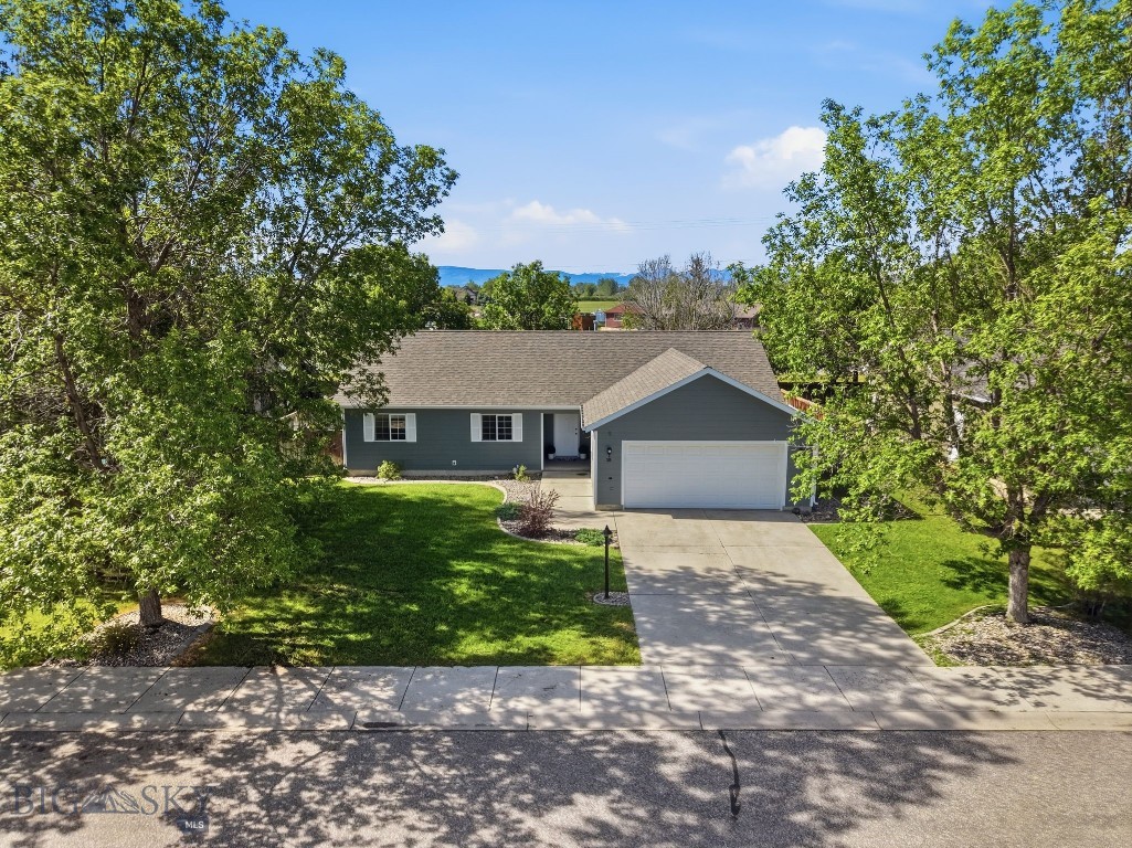Move-in ready and thoughtfully updated, this single-level River Rock home offers 1,422± square feet, 3 bedrooms, 2 bathrooms, a laundry/mud room, and an attached two-car garage.

Recent improvements include a new roof, new flooring, fresh exterior paint, and new appliances. Central air conditioning and a fenced backyard add to the home's comfort and functionality.

Built in 2001, the efficient floor plan provides comfortable everyday living, while the convenient location offers easy access to the Cove Athletic Club, Ridge View Elementary School, the River Rock pond, parks, trails, shopping, dining, and other local amenities.

The major updates are complete—simply move in and enjoy.