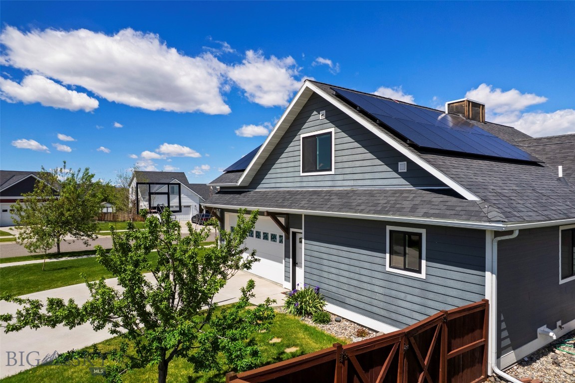 Falcon Hollow - Residential