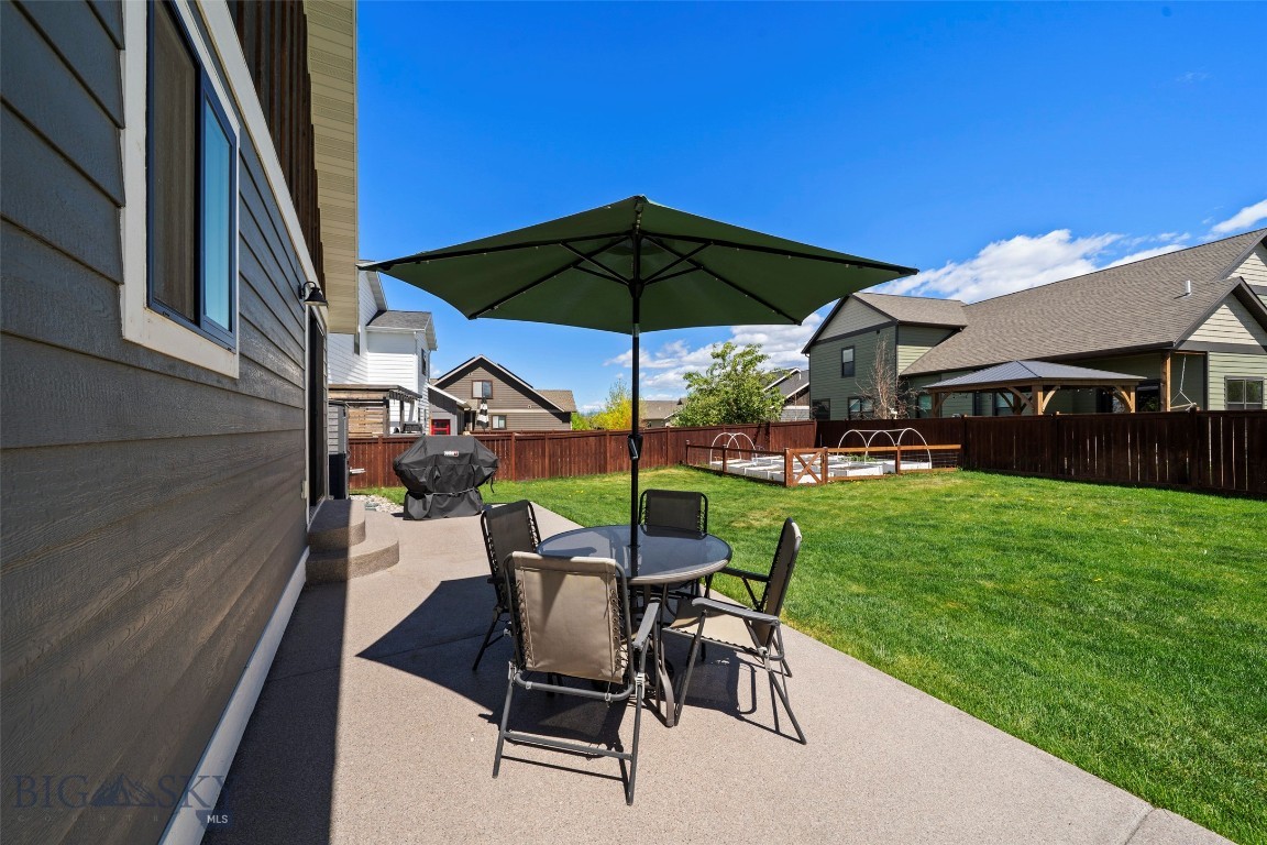 Falcon Hollow - Residential