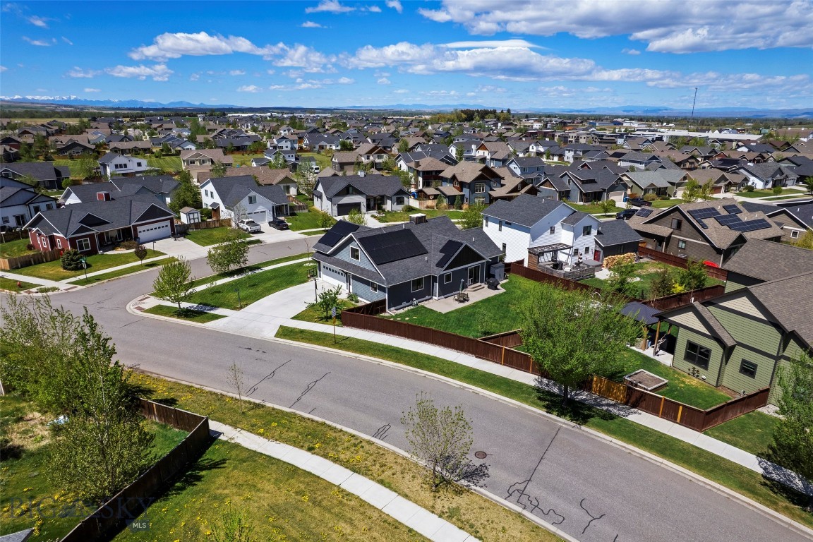 Falcon Hollow - Residential