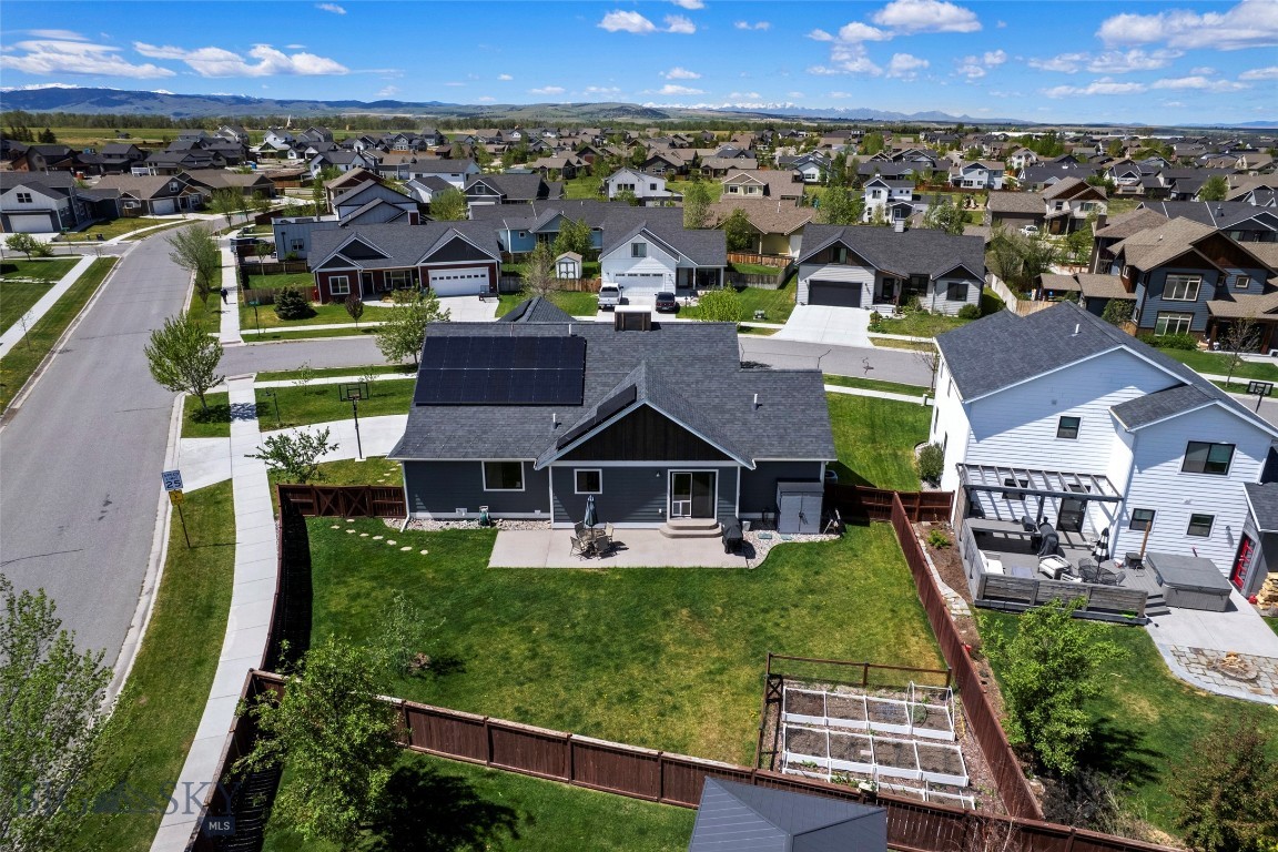 Falcon Hollow - Residential
