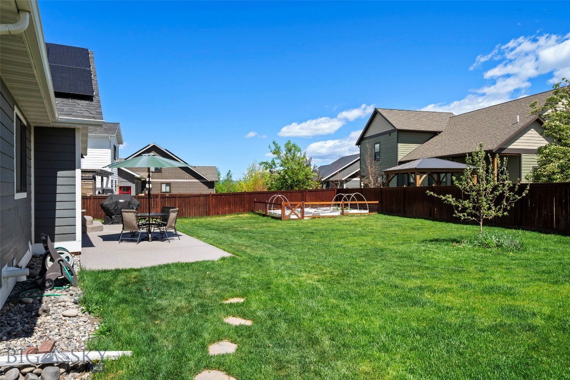 Falcon Hollow - Residential