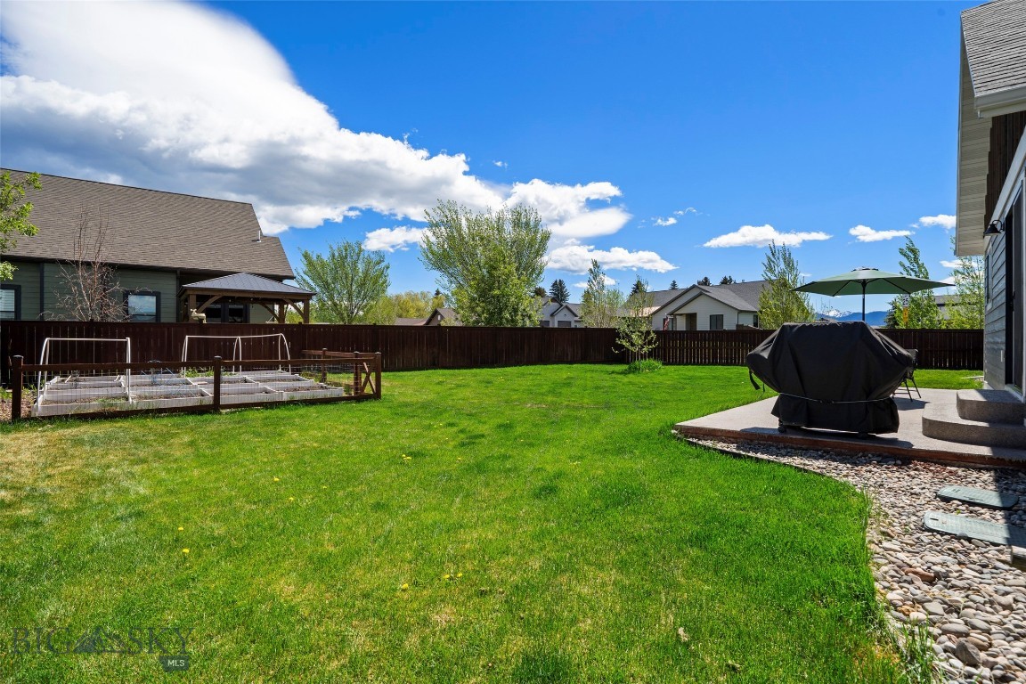 Falcon Hollow - Residential