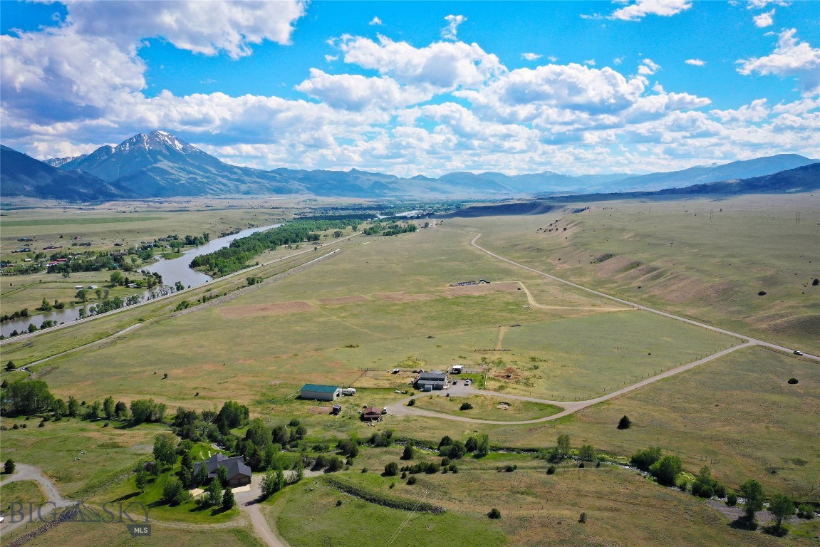 Paradise Ranch Tracts - Residential Income