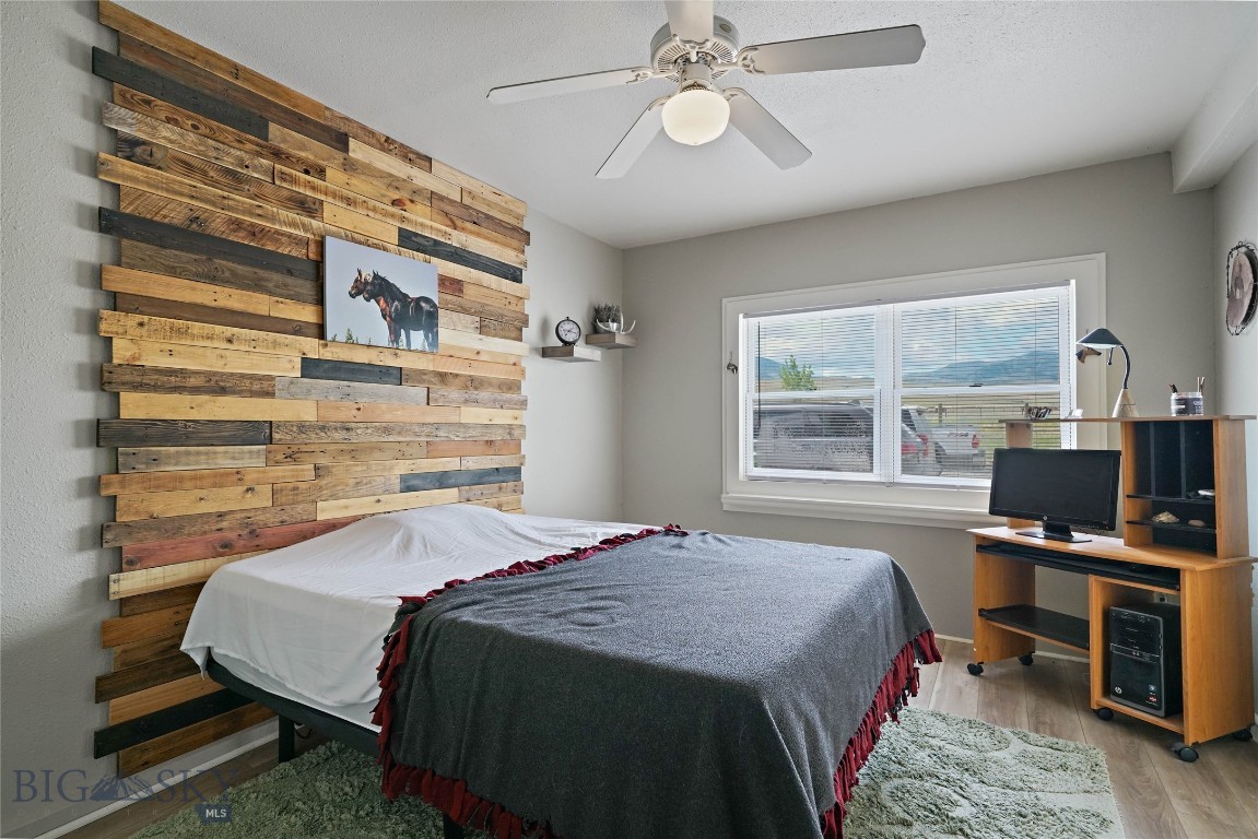 Paradise Ranch Tracts - Residential Income