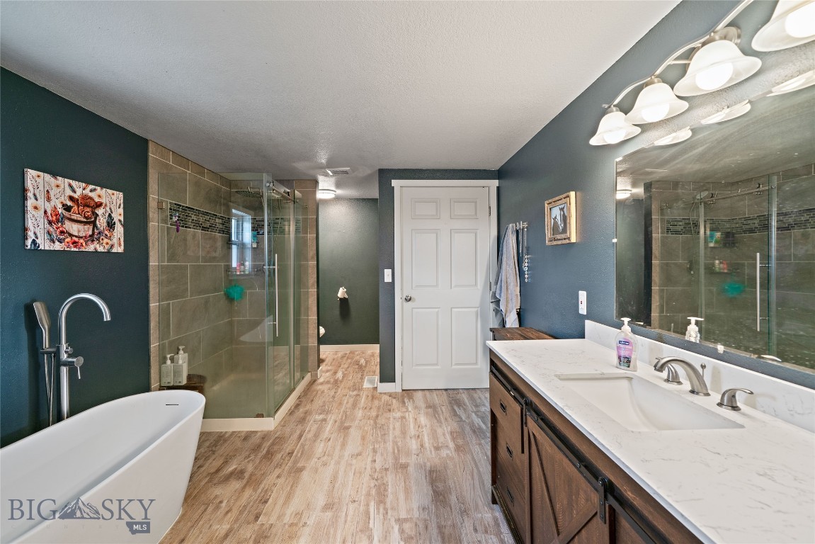 Paradise Ranch Tracts - Residential Income