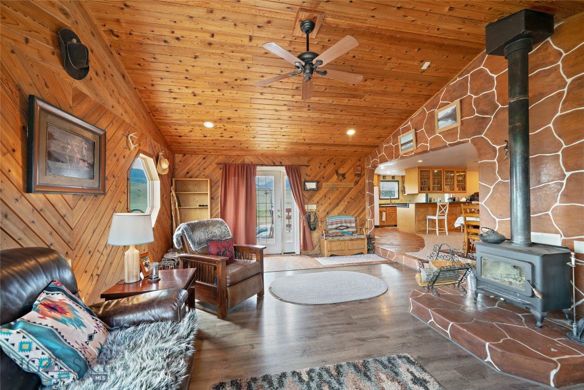 Paradise Ranch Tracts - Residential Income