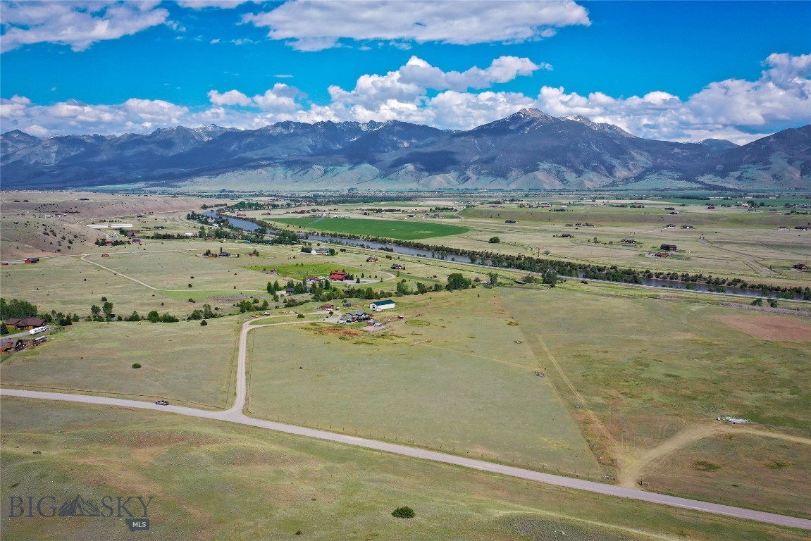 Paradise Ranch Tracts - Residential Income