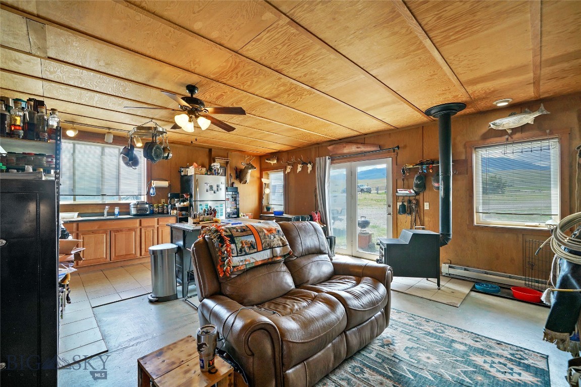 Paradise Ranch Tracts - Residential Income