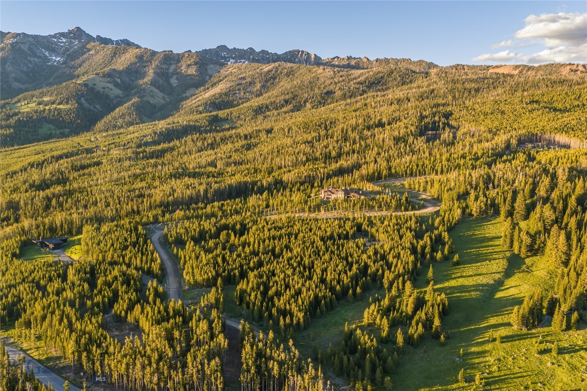 Strawberry Ridge - Land