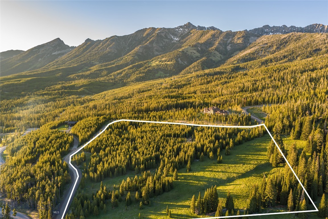 Strawberry Ridge - Land