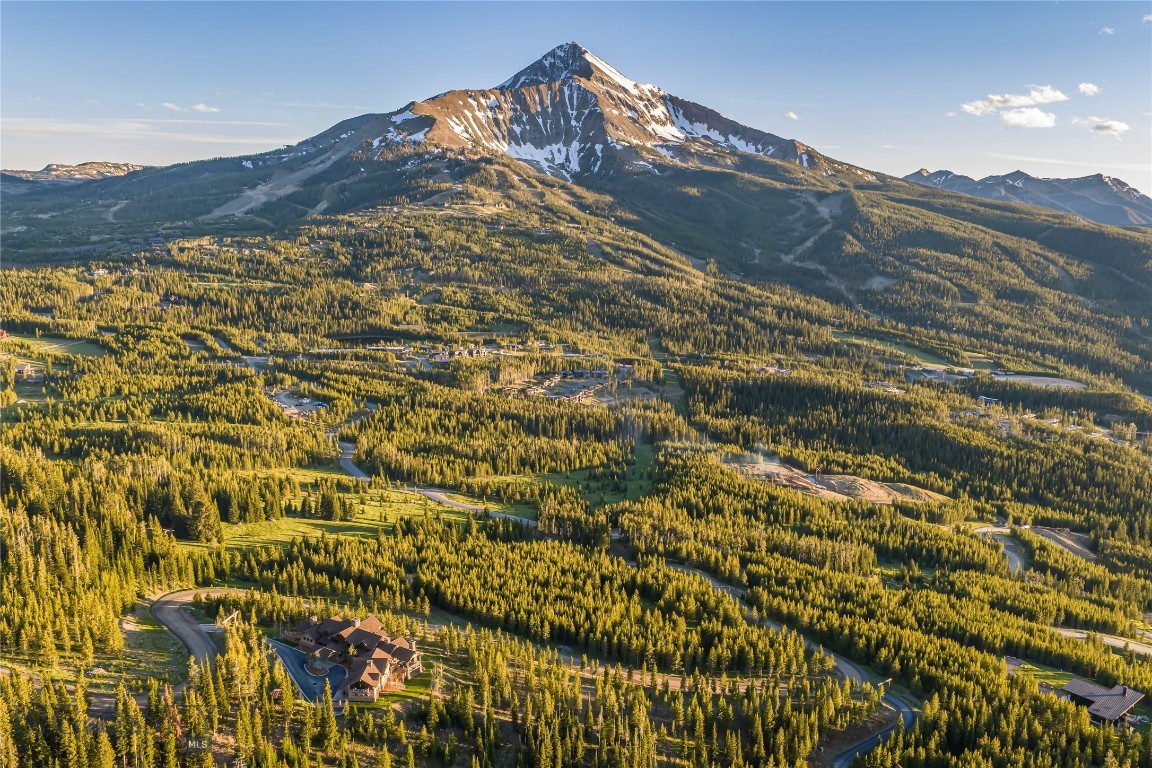 Strawberry Ridge - Land