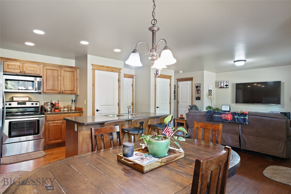 Cattail Creek - Residential