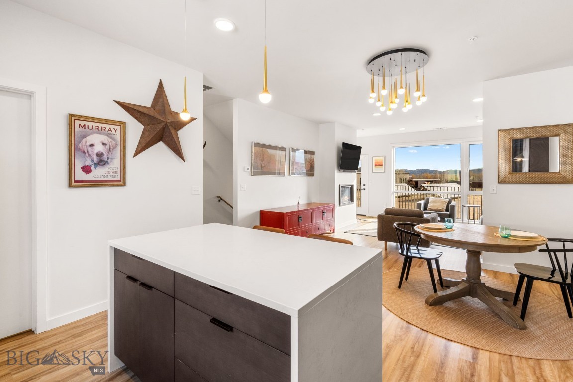 SR Block 3 Condo - Residential