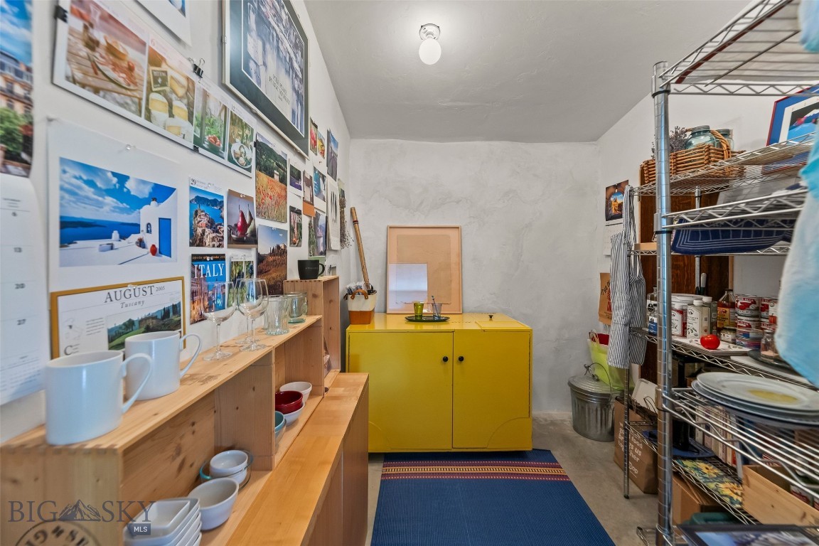 Blue Ribbon Manors - Residential