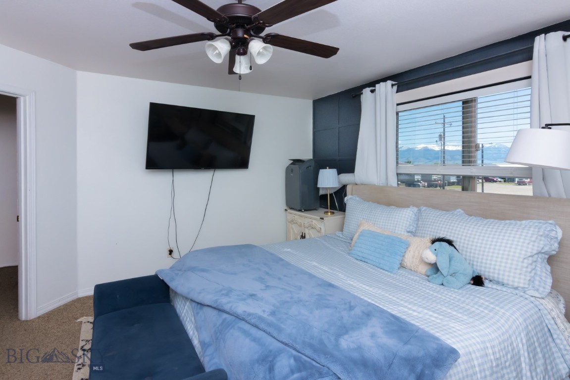 River Rock and Royal Village - Residential